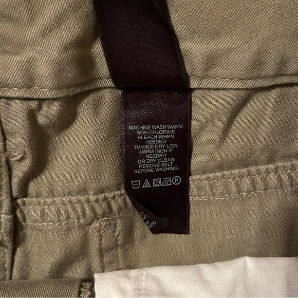 DKNY Jeans Olive Green Cropped Frayed Hem Size 8 - Picture 8 of 10